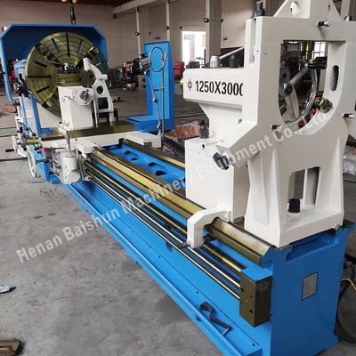 1250mm 2.5T φόρτωση Εγχειρίδιο Οριζόντιο Γύρισμα Στροφιάς Μηχανή Γύρισμα CW61125